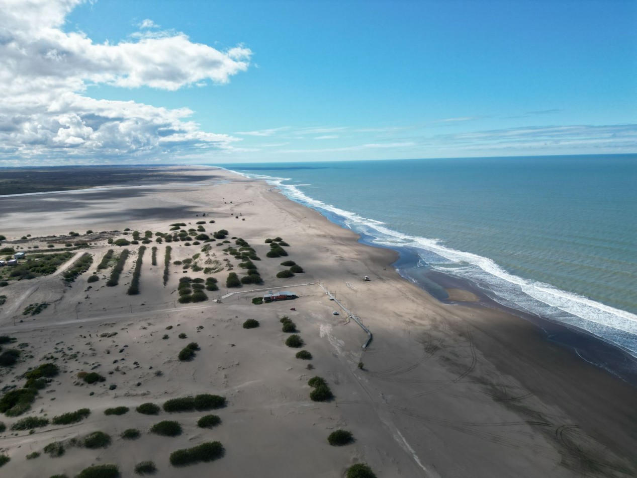  En Venta - Lote Esquina con Vista al Rio