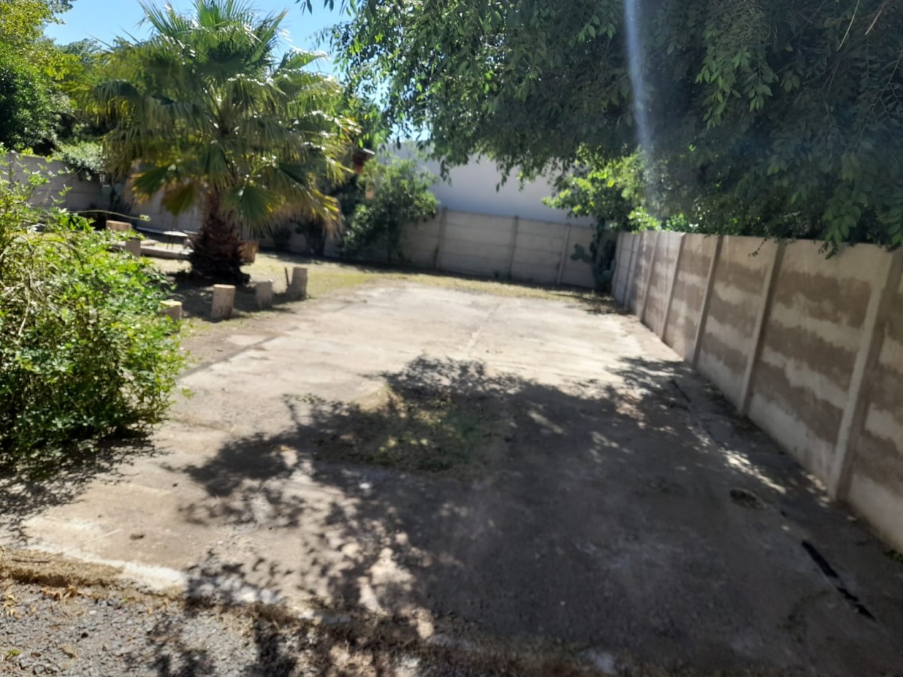 Casa estilo iglu sobre calle San Juan