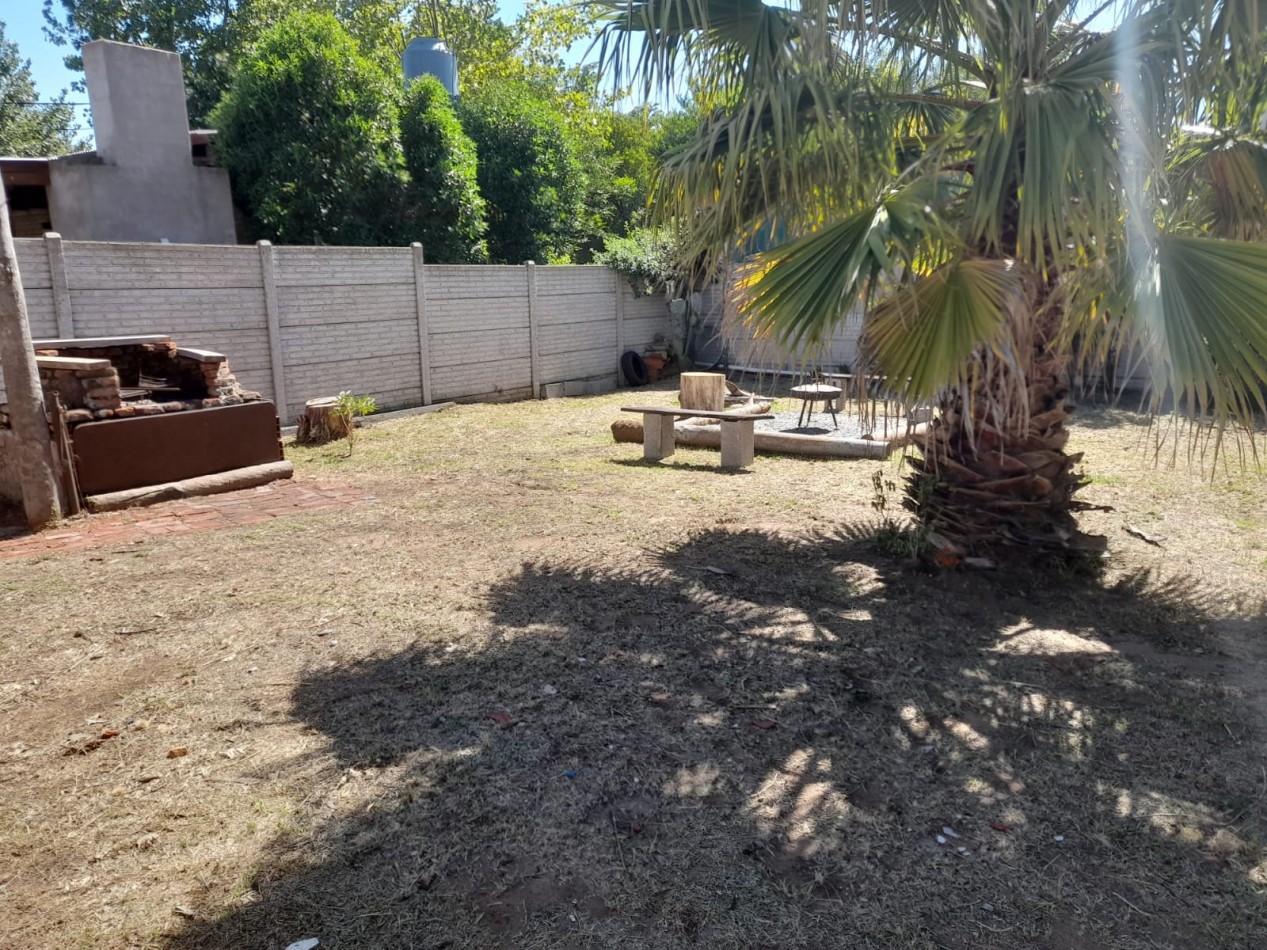 Casa estilo iglu sobre calle San Juan