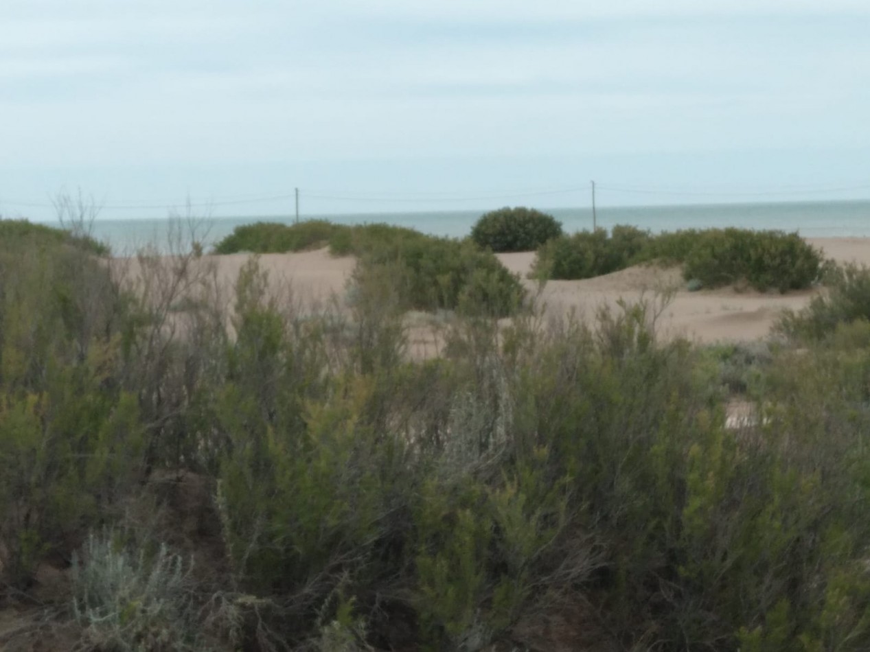  Excepcional lote con vista al mar en ubicacion privilegiada