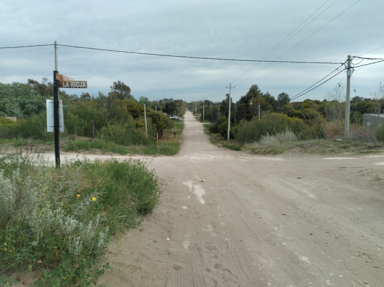  Excepcional lote con vista al mar en ubicacion privilegiada