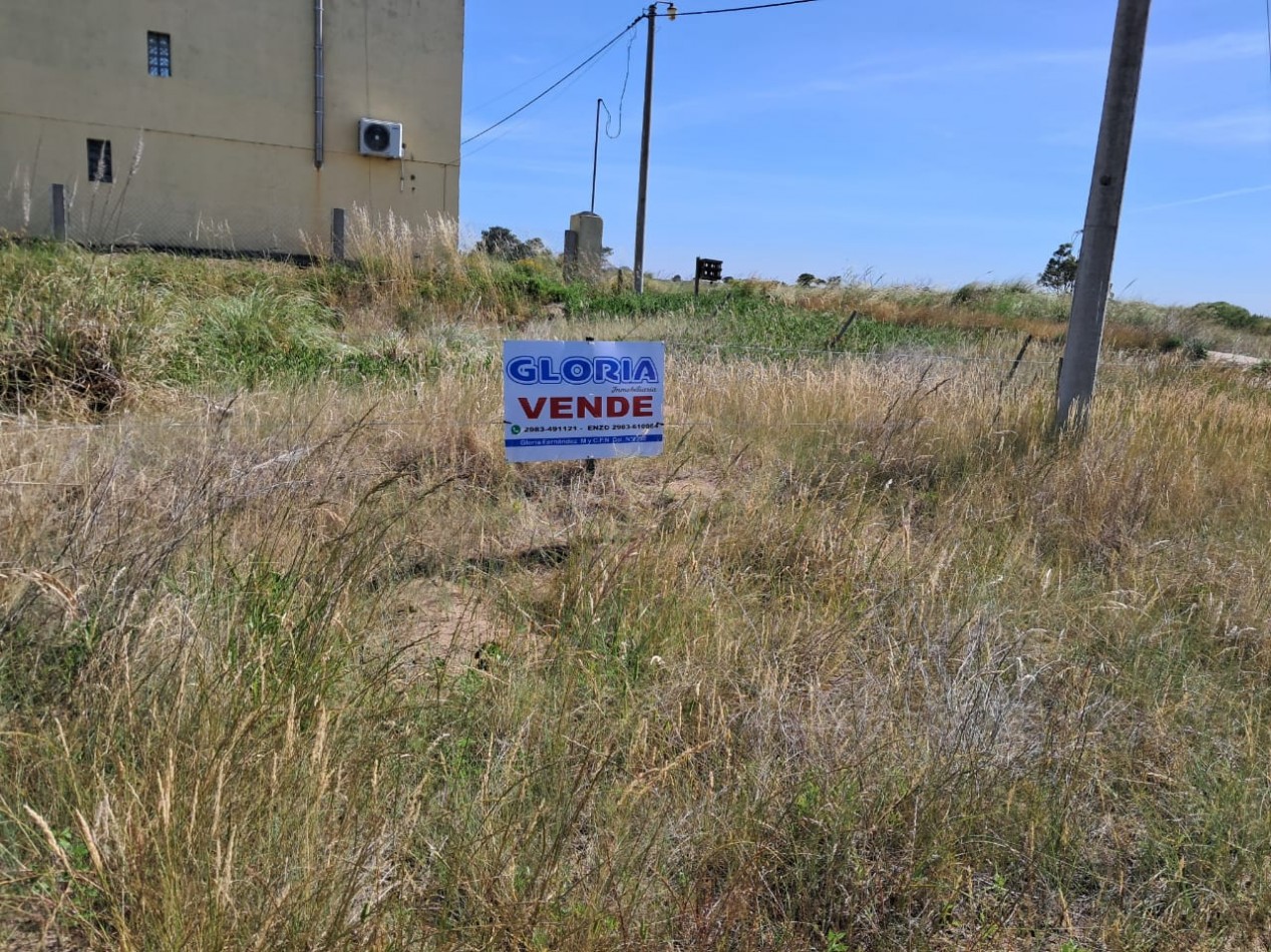  En Venta - Lote Esquina con Vista al Rio