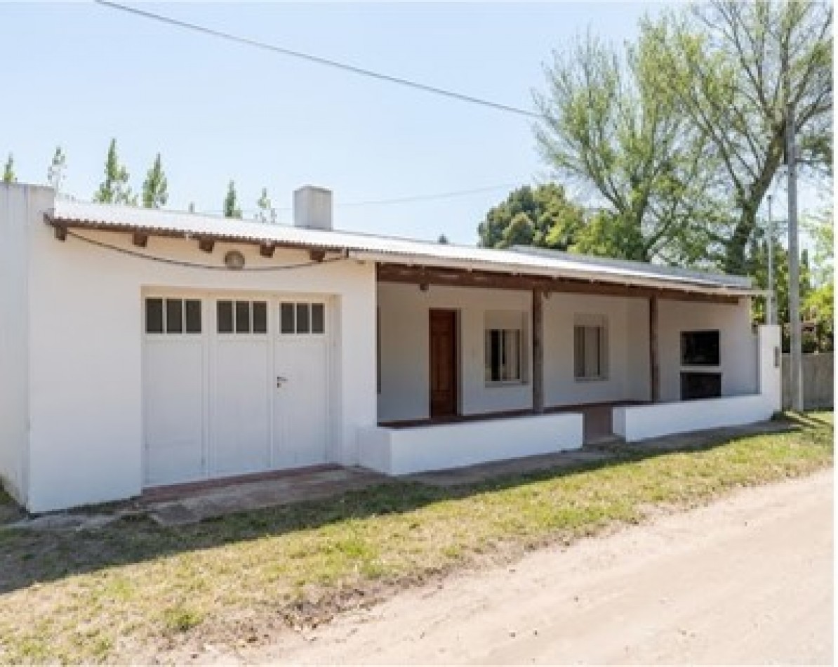 IMPORTANTE CASA PARA 2 FAMILIAS