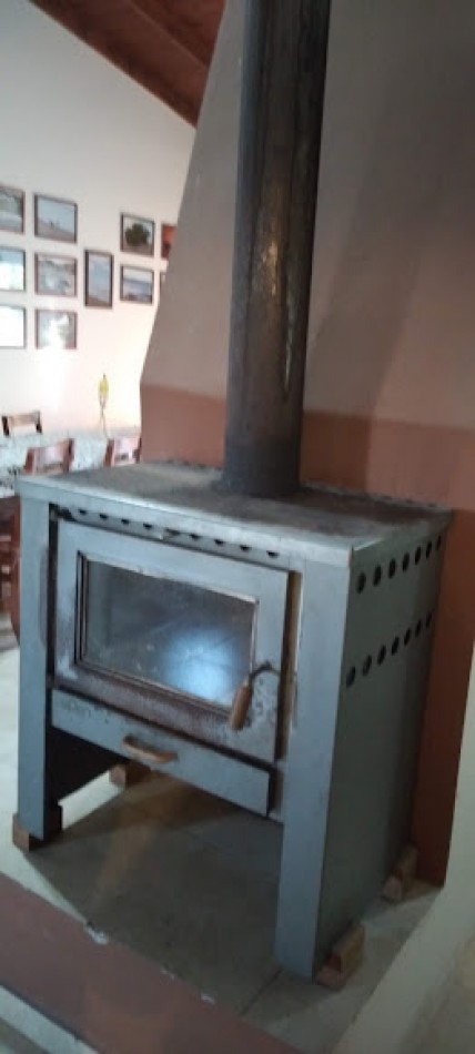 IMPORTANTE CASA PARA 2 FAMILIAS