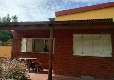  Espectacular casa en venta en la mejor esquina de Marisol