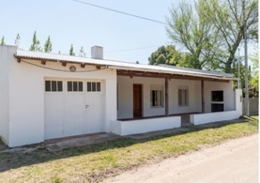 IMPORTANTE CASA PARA 2 FAMILIAS